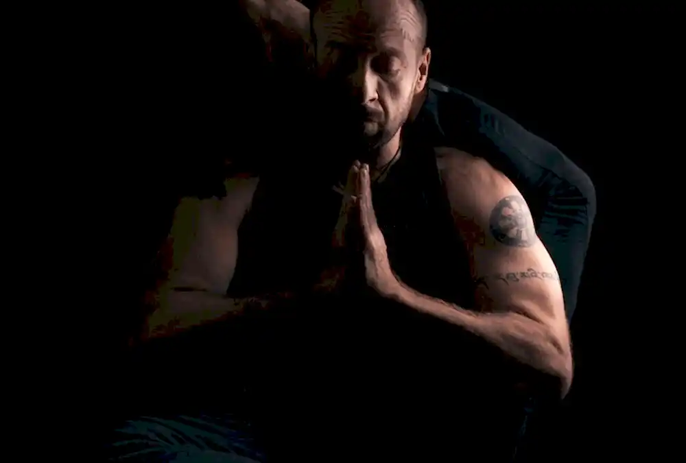 Meet Rocket Yoga Teacher Leon London